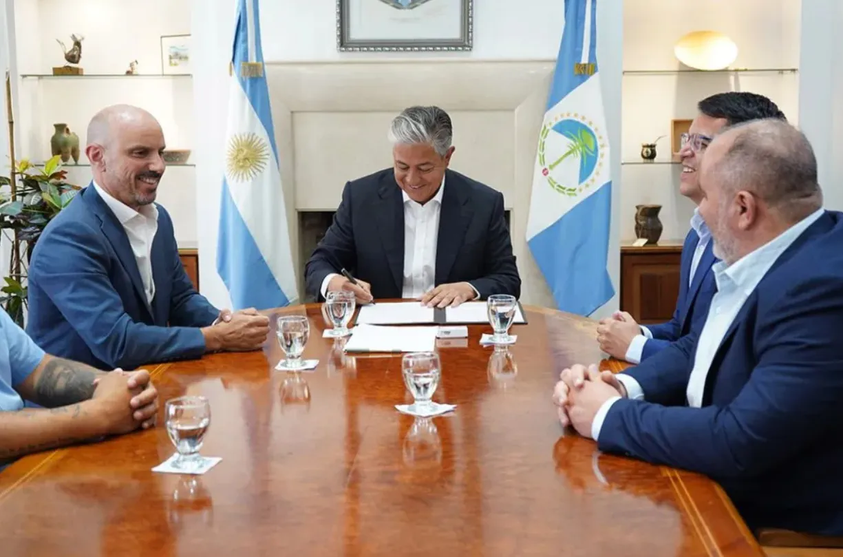 multimedia.normal.aeb577558a2190c5.bm9ybWFsLndlYnA=