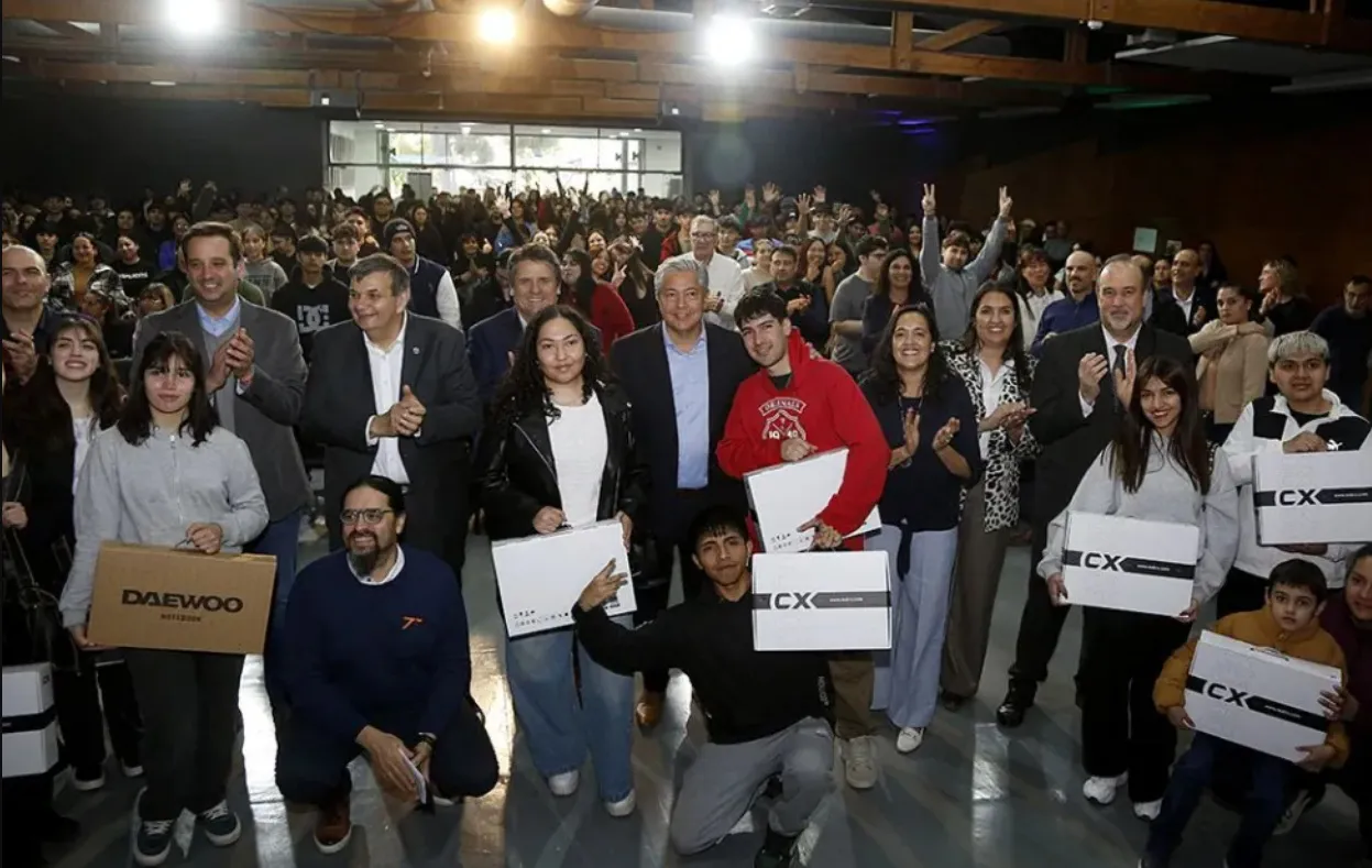 multimedia.normal.a966ec2f7500b221.bm9ybWFsLndlYnA=