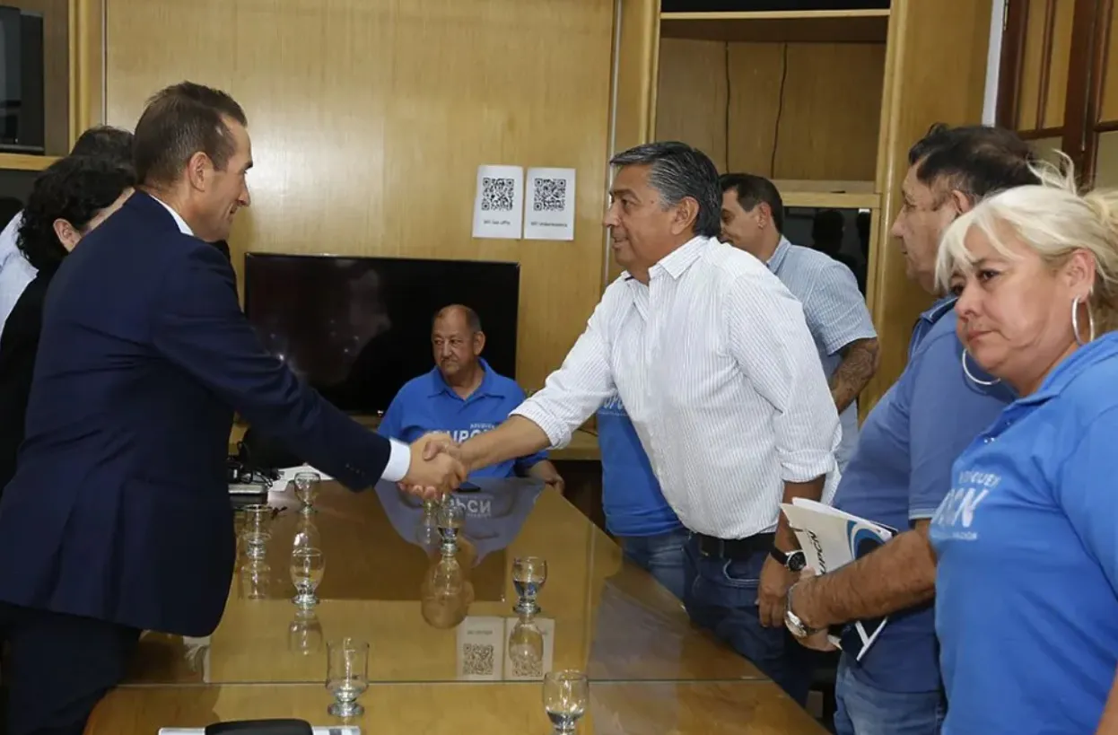 multimedia.normal.bf88ef195a6615fc.bm9ybWFsLndlYnA=