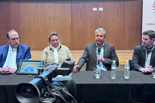 multimedia.normal.91e1a0391b4ef22e.bm9ybWFsLndlYnA=