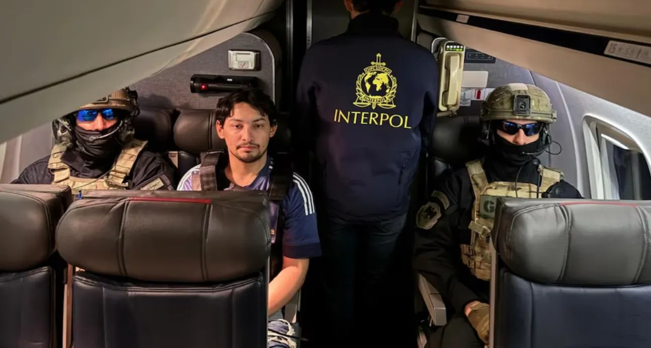 multimedia.normal.ba355d0a9aa5d6c4.bm9ybWFsLndlYnA=