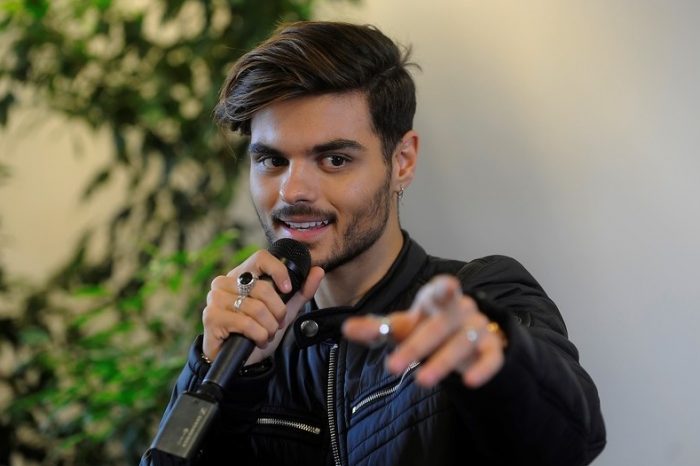 Abraham Mateo estrenó "A cámara lenta"