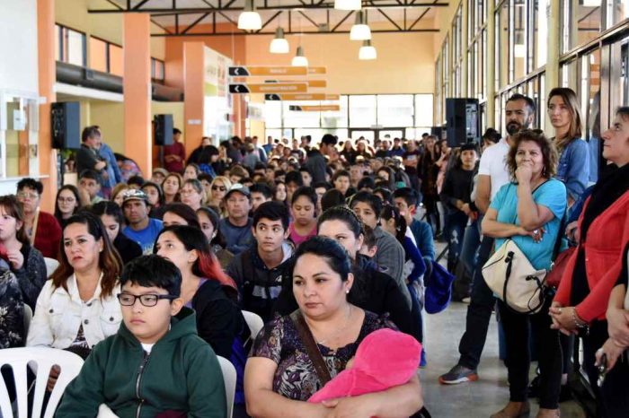 Boleto Estudiantil Municipal, quedan solo cupos para universitarios