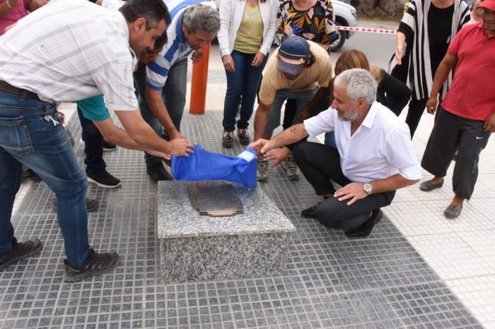 Un nuevo monumento en Plottier