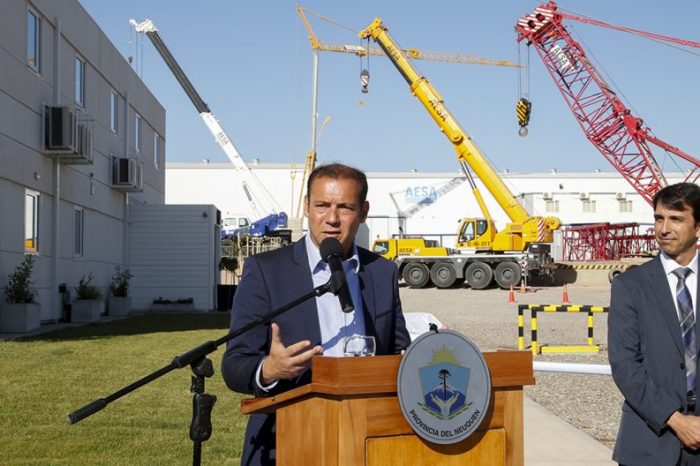 Gutiérrez participó de la inauguración de la base operativa y las oficinas de la empresa AESA