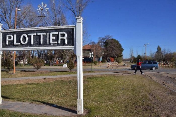 Últimos cupos para el tour histórico por el 84º Aniversario de Plottier