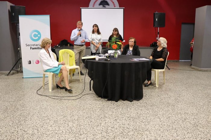 Cipolletti sede de la primera jornada de capacitación para ayudar a personas en situación vulnerable