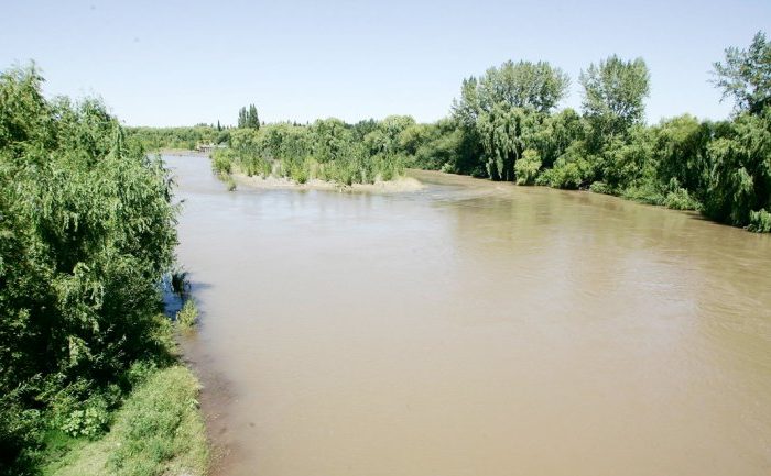 Presentan resultados de análisis que confirman la potabilidad del agua en Centenario