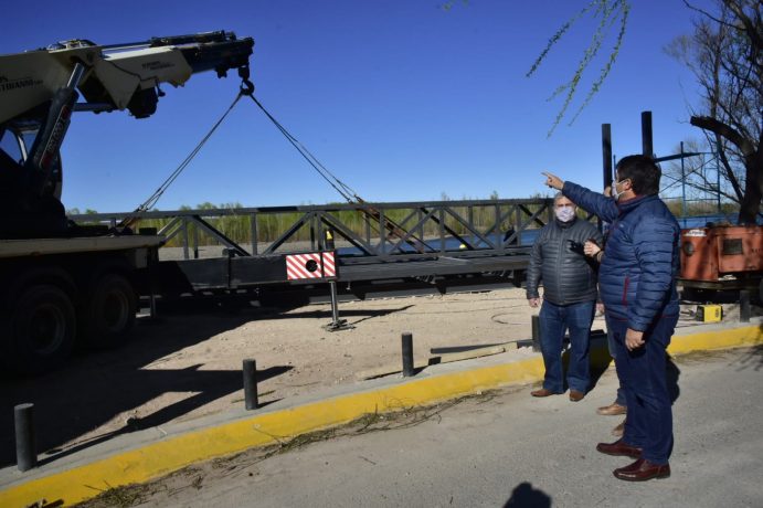 Inauguran el primer mirador de 10 de camino a la confluencia de los ríos