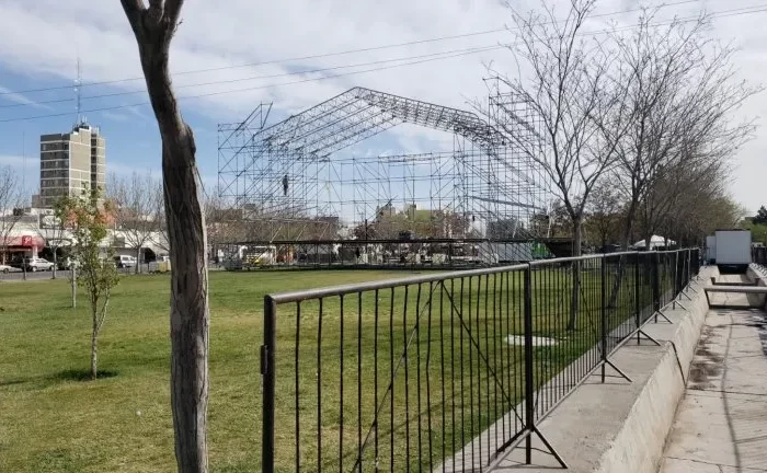 Calles cortadas y asueto por el aniversario de Neuquén