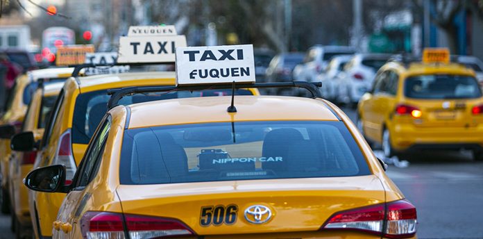 Lanzarán una línea de créditos para la renovación de taxis