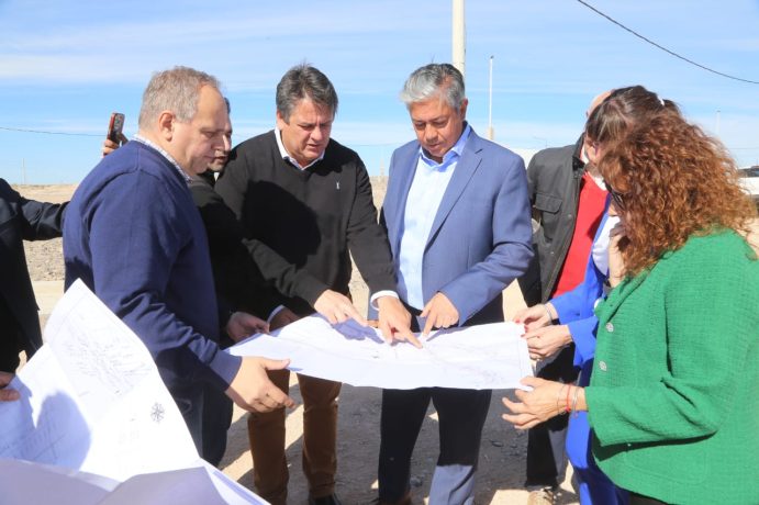 Municipio y Provincia financian juntos la obra de pavimentación de la Avenida Los Paraísos